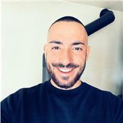 Personal trainer e istruttore, insegnante di educazione fisica